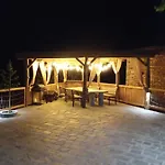 Namaste къща в село камилски дол Apartment