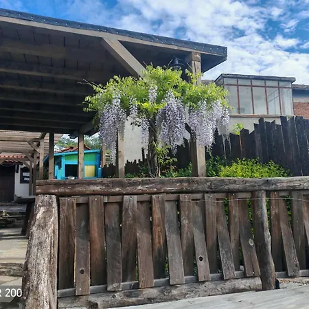 Namaste къща в село камилски дол Appartement Kamilski Dol